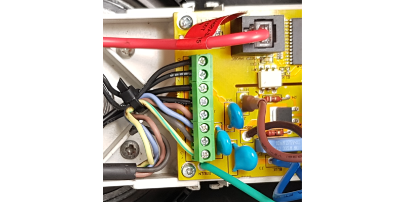 pcb-screws