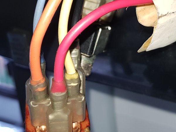 Rear Heater/AC fan speed control switch